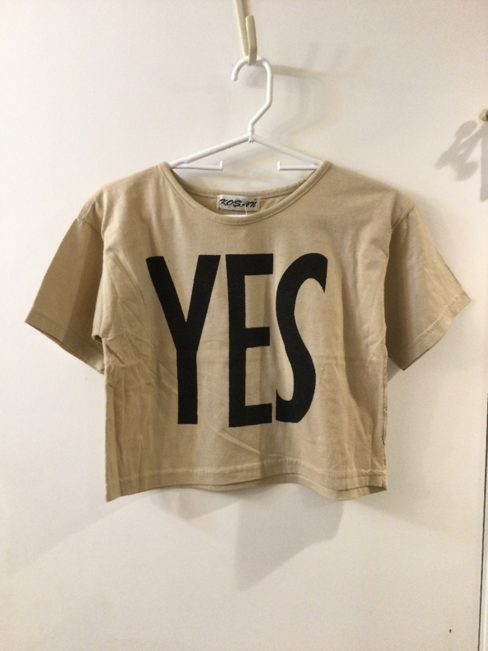 Kosan Cotton Boxy Cropped Yes / No Print T-Shirt S/M Beige w/ Black Print